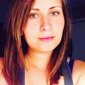 Meet your Posher, Yana